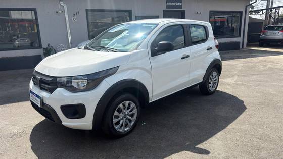FIAT MOBI 1.0 EVO FLEX LIKE. MANUAL